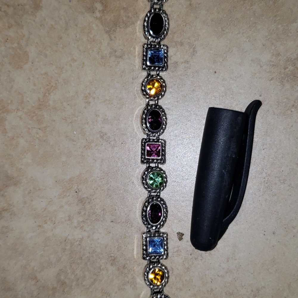 7in multi-colored Jewel bracelet